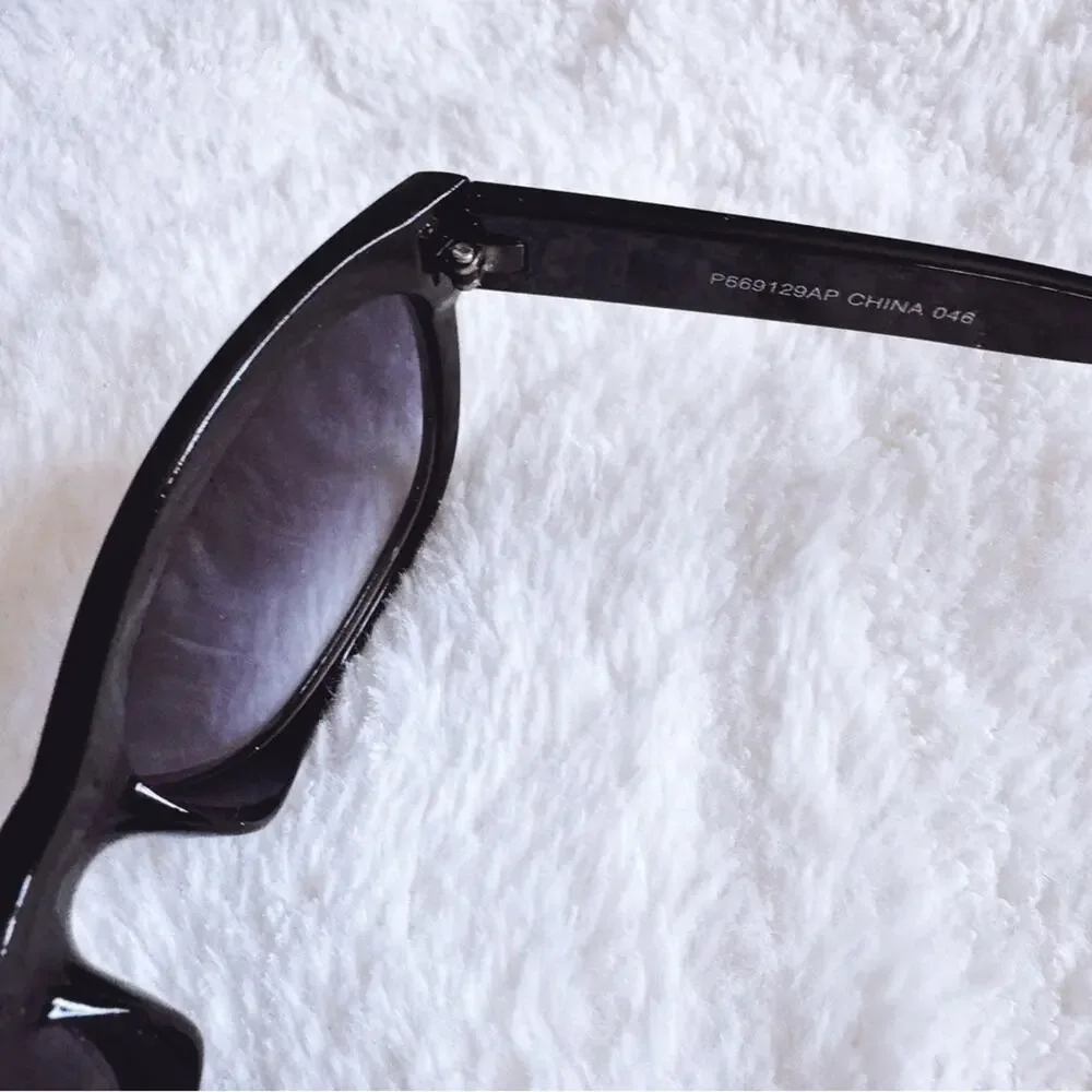 Rina Black w/Silver Accent Sunglasses - Picture 5 of 13